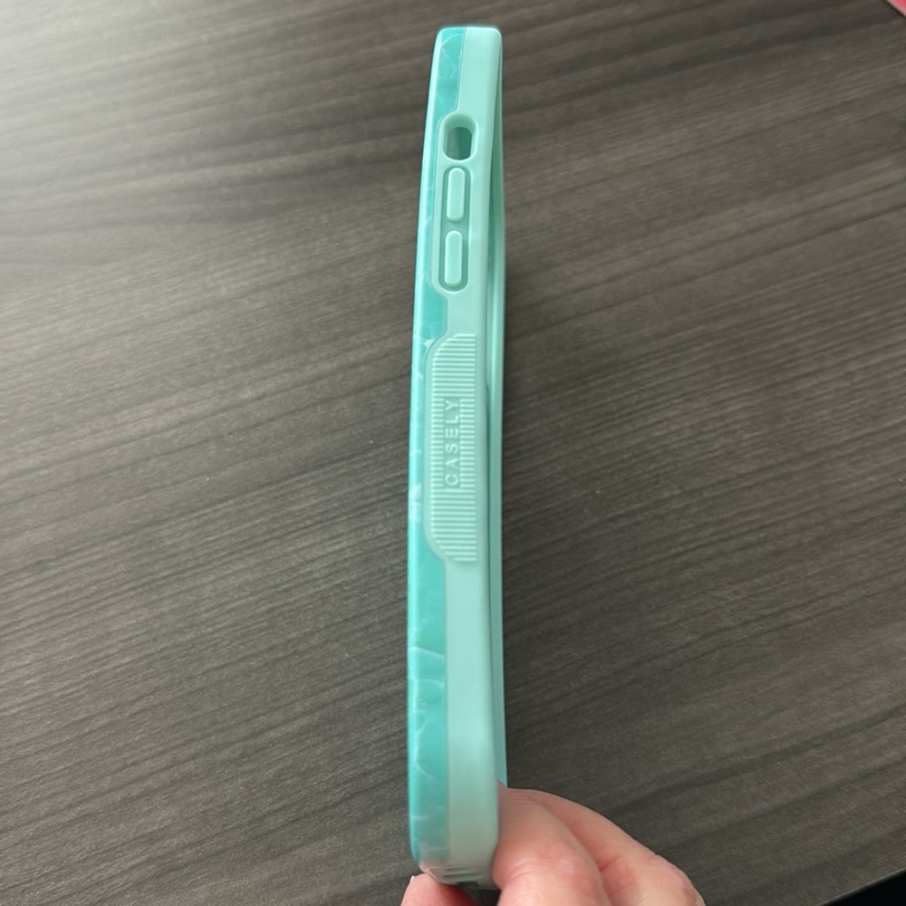 iPhone 12 Pro Max case - Picture 6 of 7
